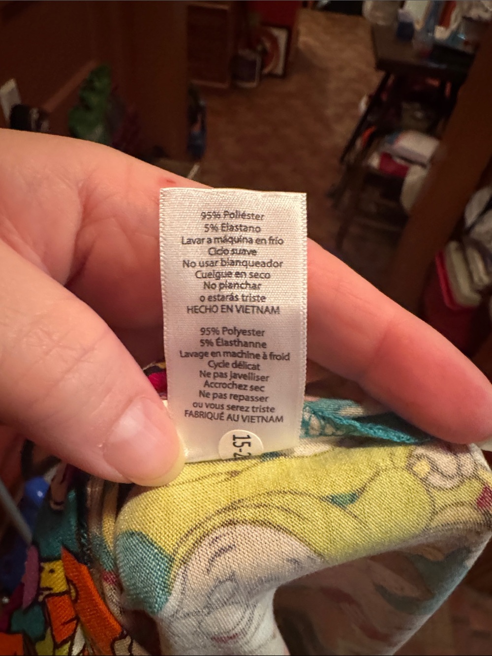 LuLaRoe Girl’s Size 8 Seven Dwarves Shirt - Picture 9 of 9